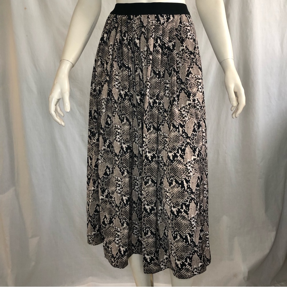 Elegant Snake Print Midi Skirt